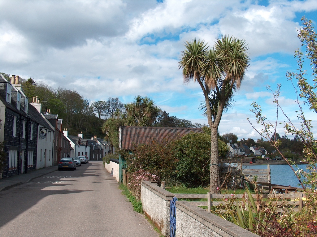 Harbour Street Plockton looking north