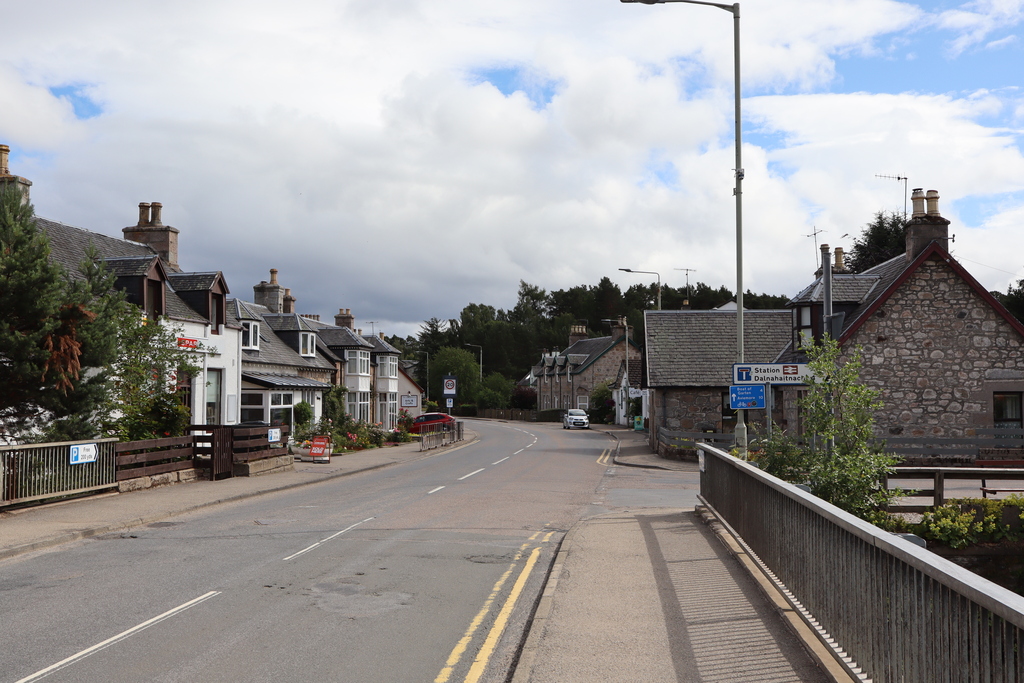 Carrbridge village centre