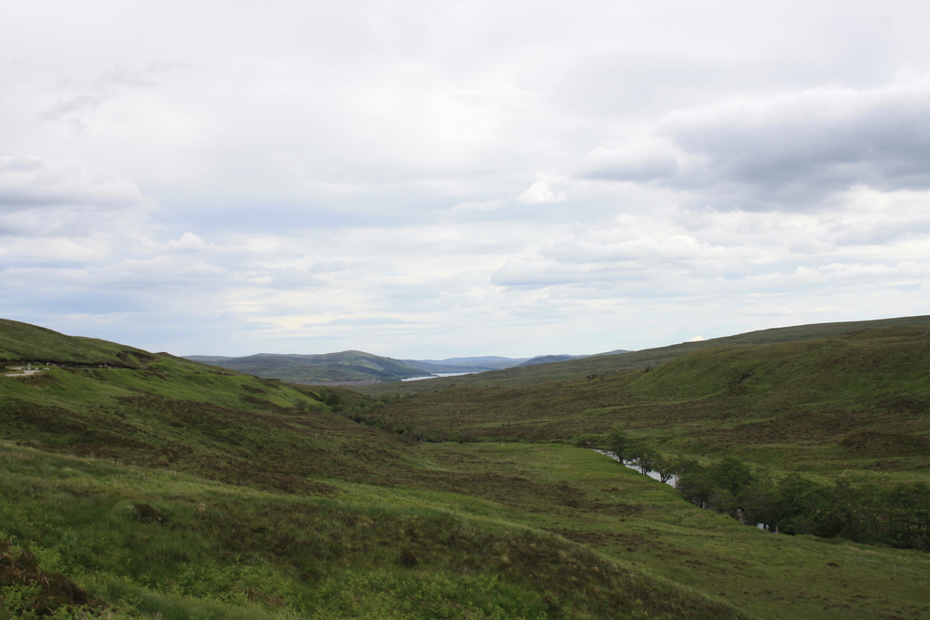 A836 by River Vagastie looking north